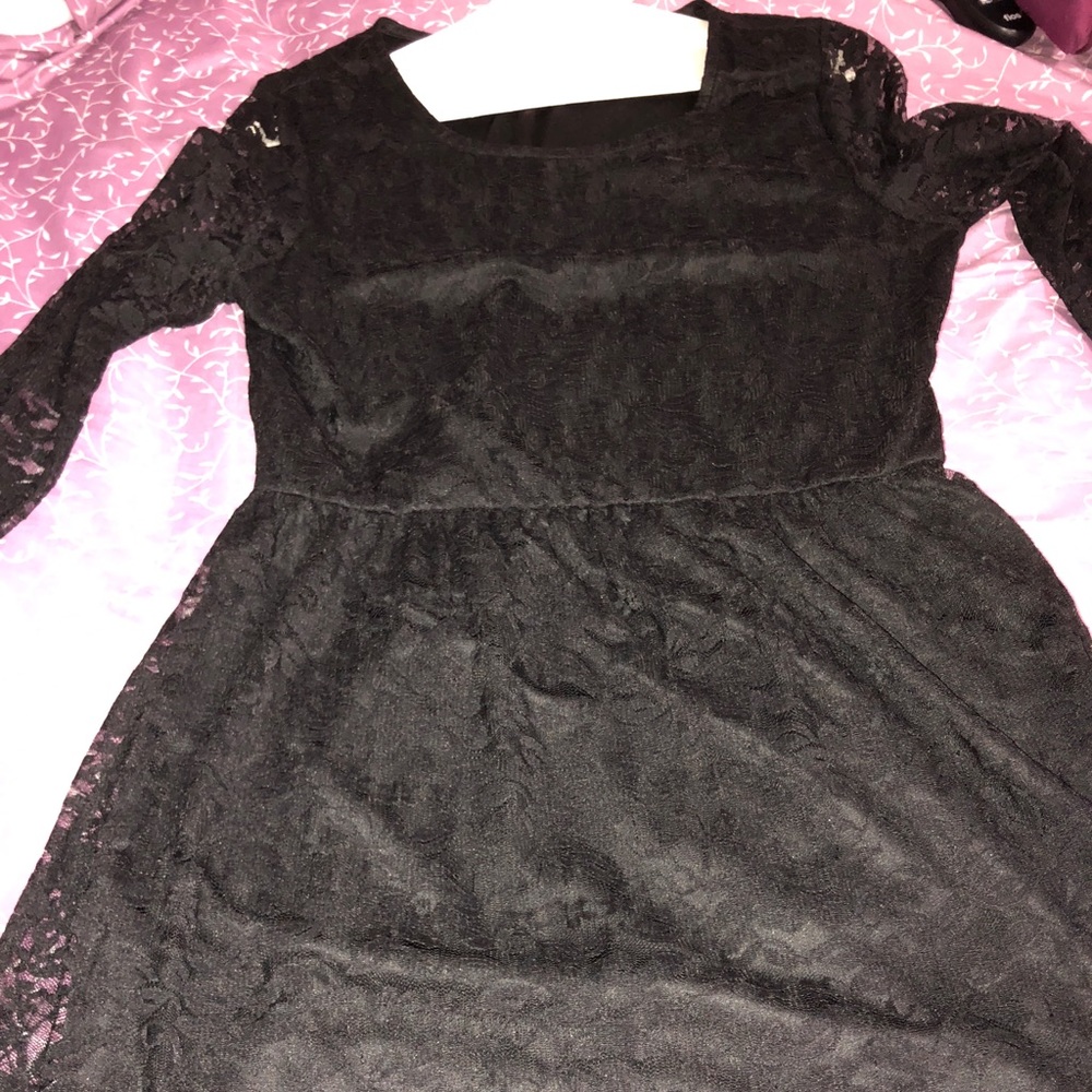 Pretty Black Lace Dress